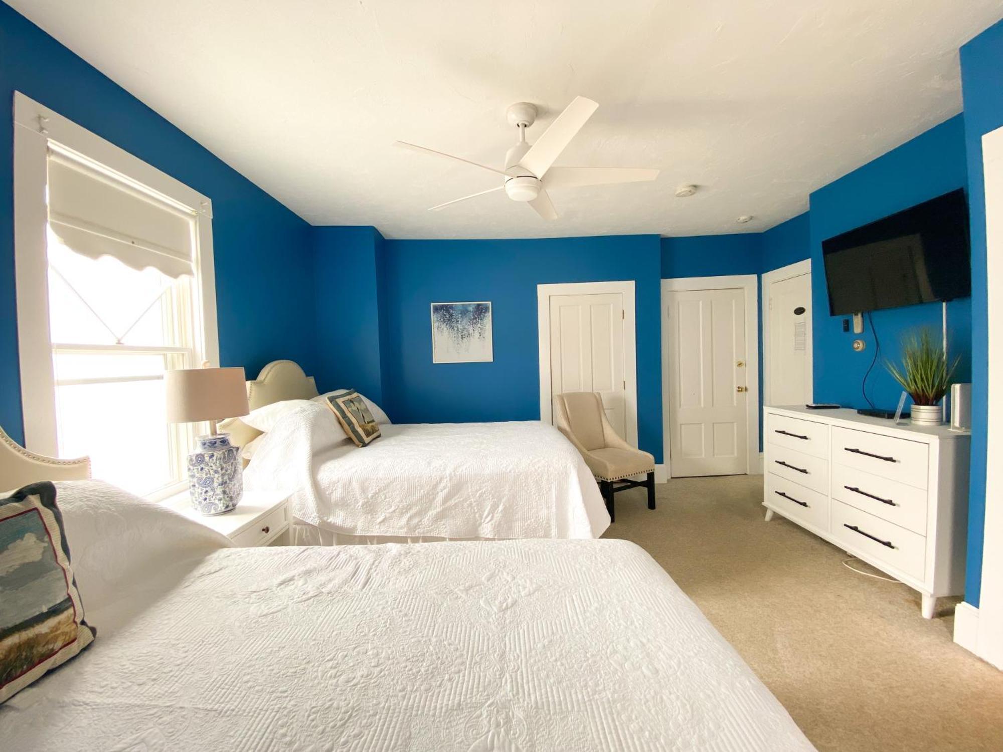 By The Sea Guests Bed & Breakfast And Suites Dennisport Room photo